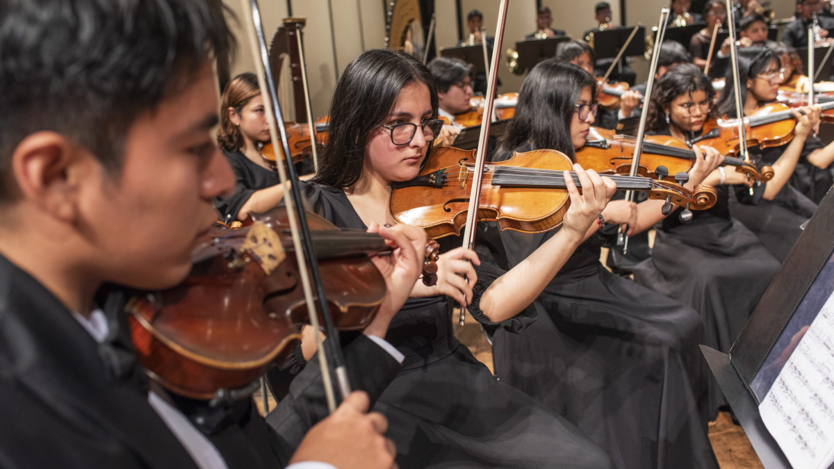 Orquesta Juvenil Sinfonía por el Perú 1