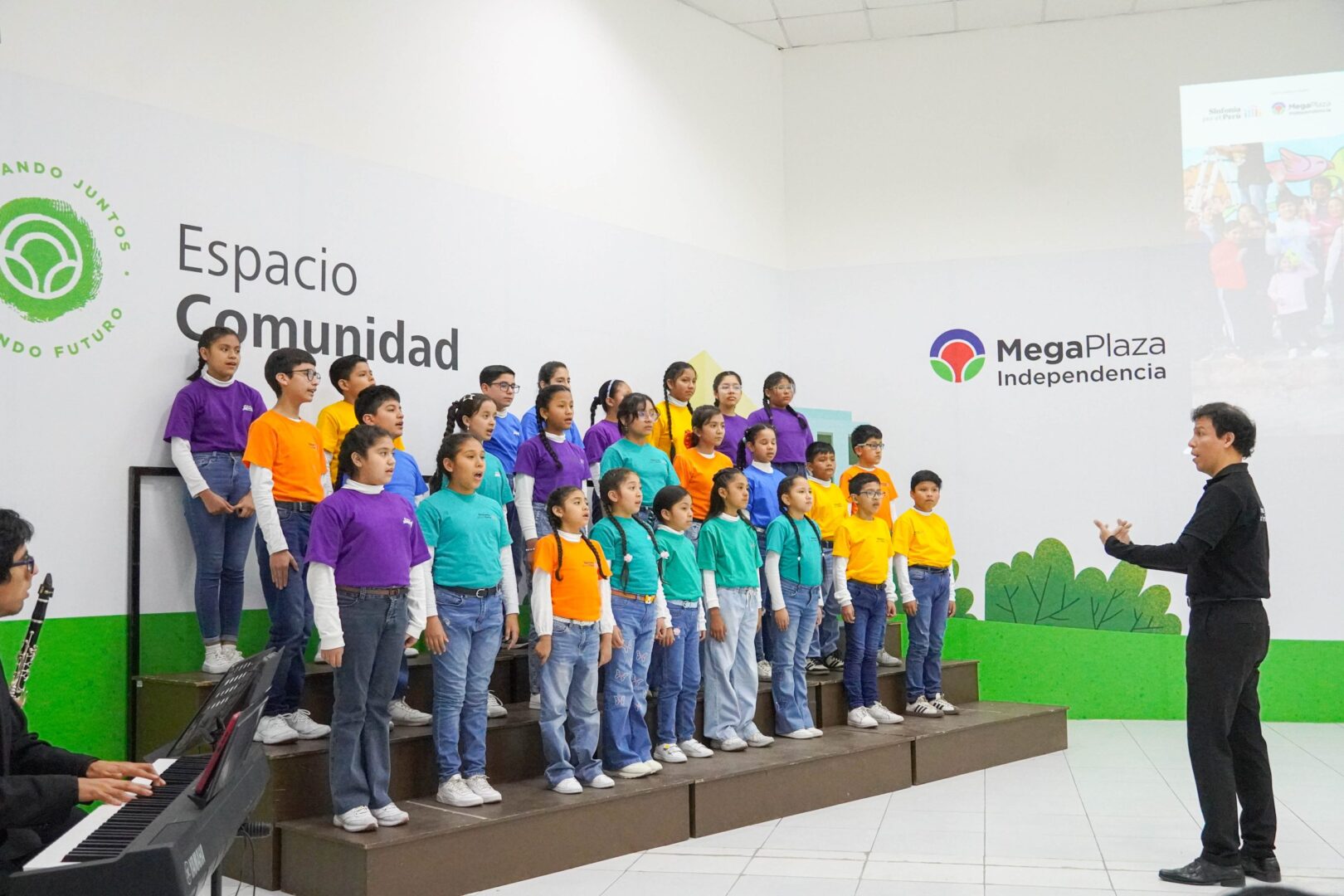 Visita directorio Parque Arauco a Sinfonía por el Perú (7)